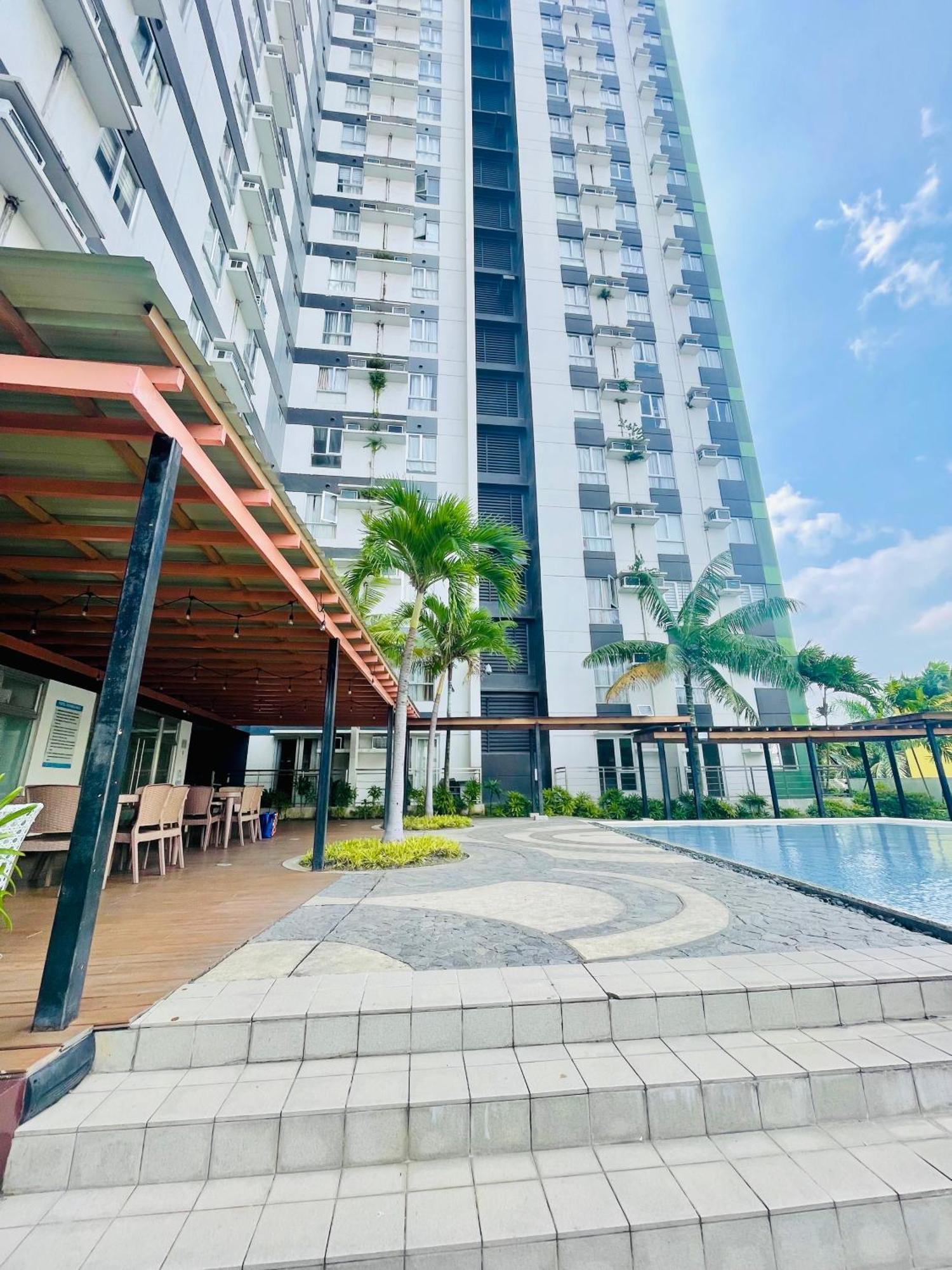 2-Bedroom Condo Unit With Balcony At Centrio Tower Beside Ayala Centrio Mall Downtown Cdo Cagayan de Oro Ngoại thất bức ảnh