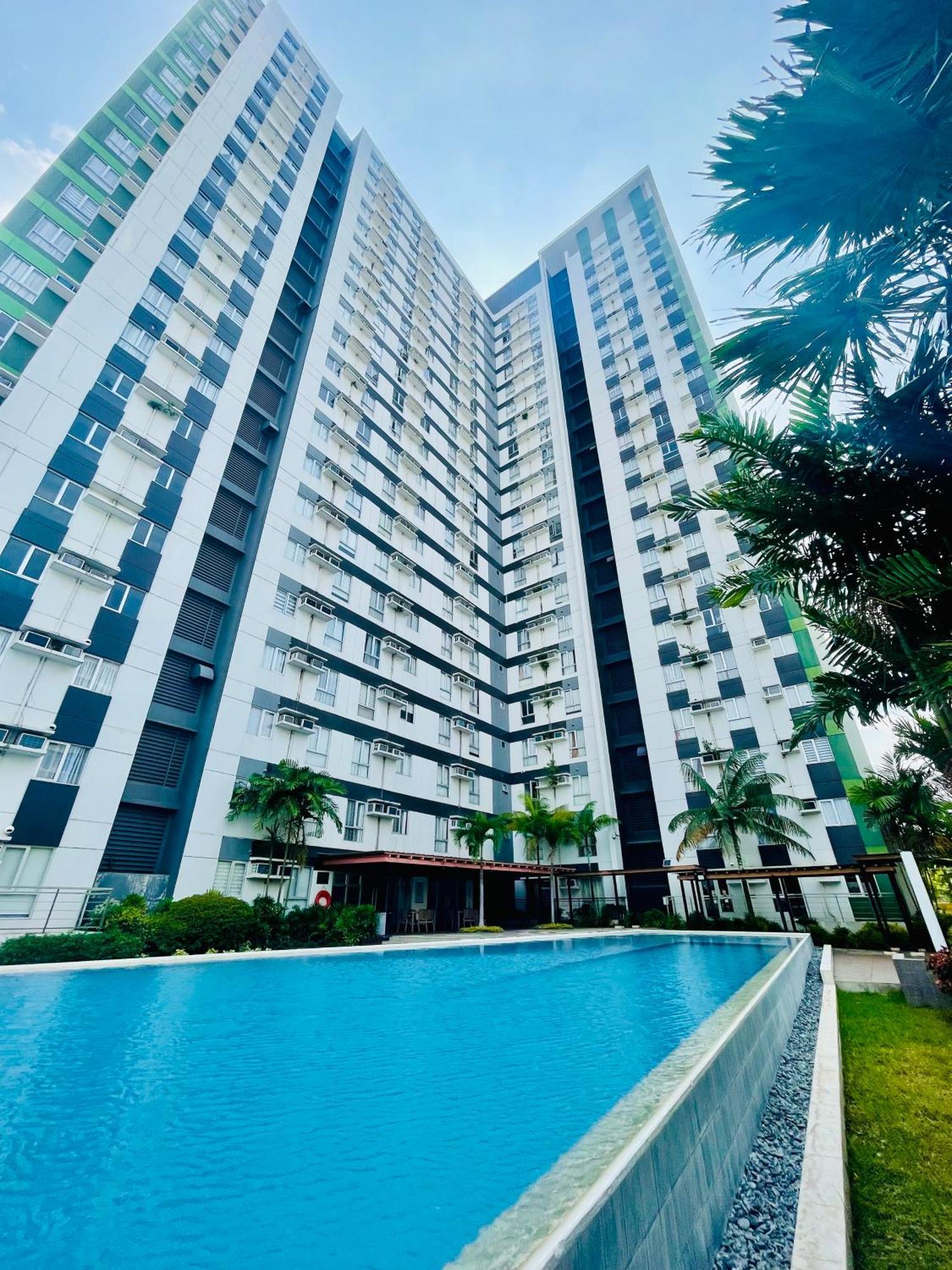 2-Bedroom Condo Unit With Balcony At Centrio Tower Beside Ayala Centrio Mall Downtown Cdo Cagayan de Oro Ngoại thất bức ảnh
