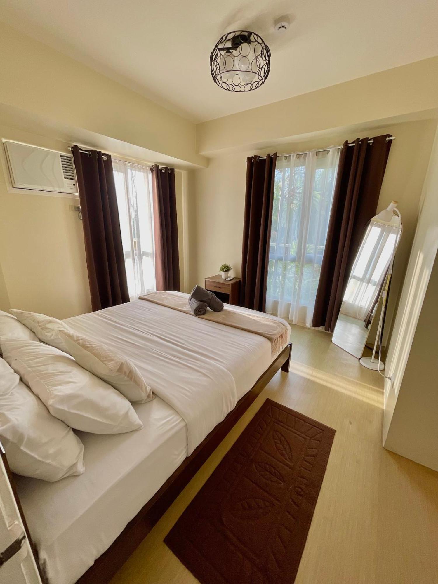 2-Bedroom Condo Unit With Balcony At Centrio Tower Beside Ayala Centrio Mall Downtown Cdo Cagayan de Oro Ngoại thất bức ảnh