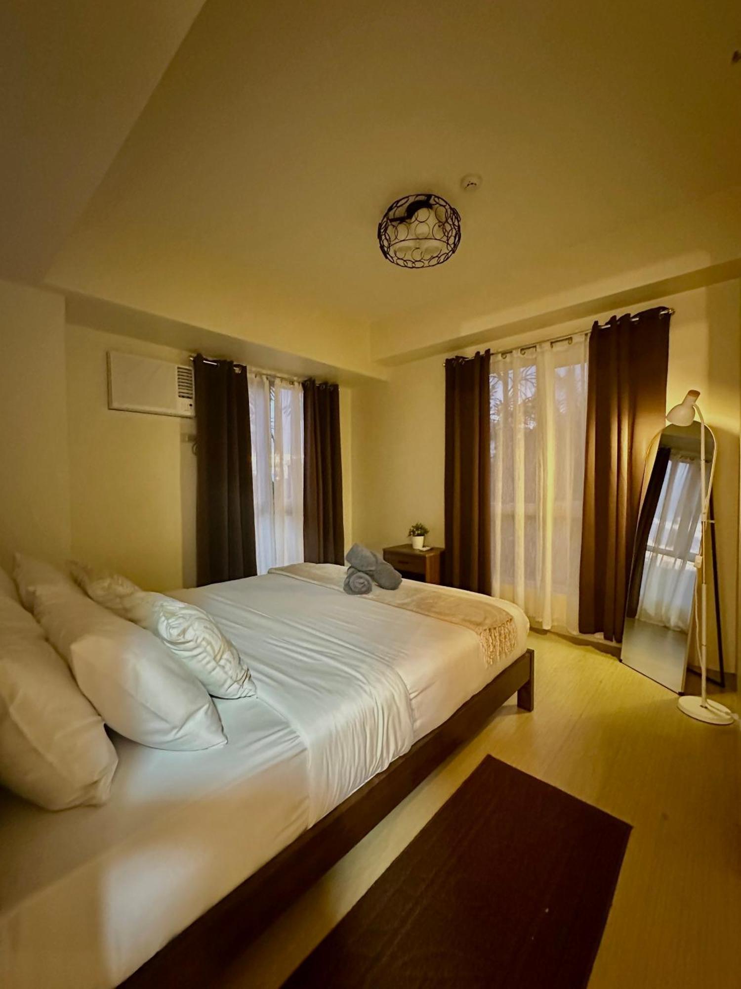 2-Bedroom Condo Unit With Balcony At Centrio Tower Beside Ayala Centrio Mall Downtown Cdo Cagayan de Oro Ngoại thất bức ảnh